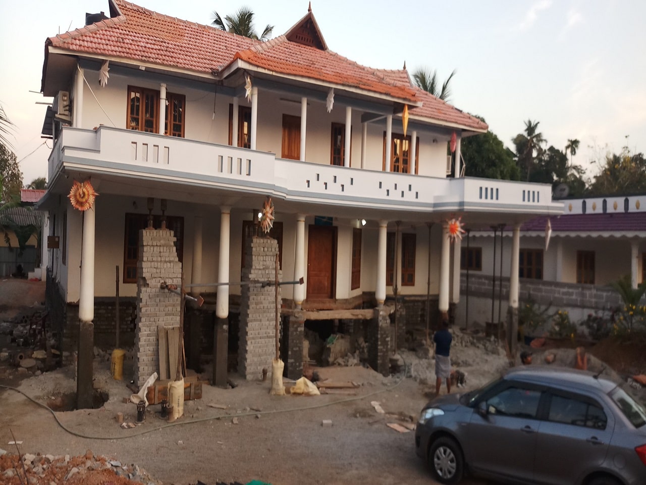 House lifting services in India